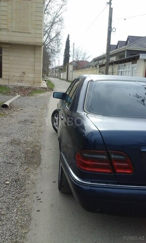Mercedes E 230 1995, 313,435 km - 2.3 l - Bakı