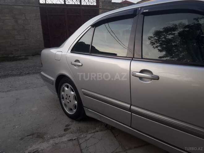 Mercedes E 200 2001, 350,000 km - 2.0 l - Bakı