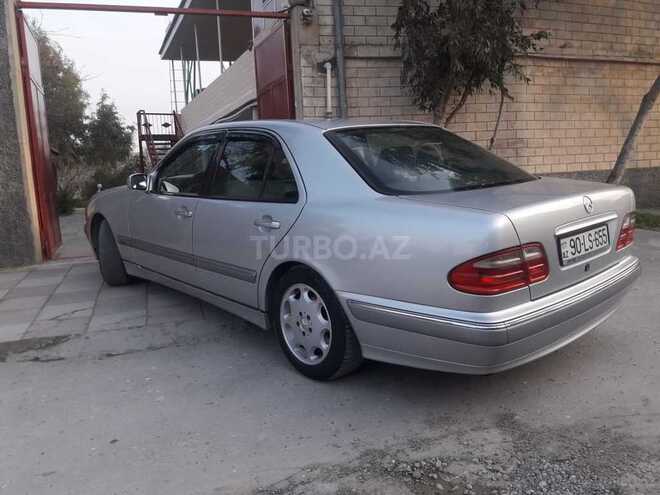 Mercedes E 200 2001, 350,000 km - 2.0 l - Bakı