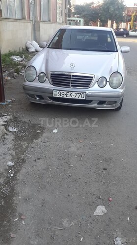 Mercedes E 240 2000, 199,990 km - 2.4 л - Gəncə