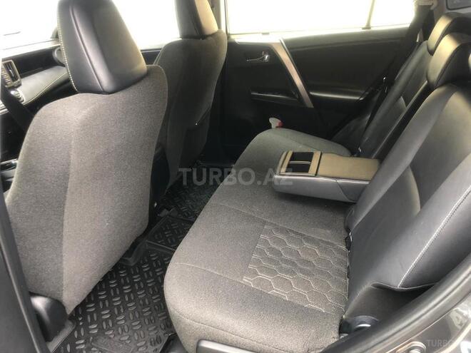 Toyota RAV4 2017, 105,600 km - 2.0 л - Bakı