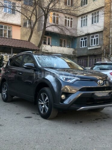 Toyota RAV4 2017, 105,600 km - 2.0 л - Bakı