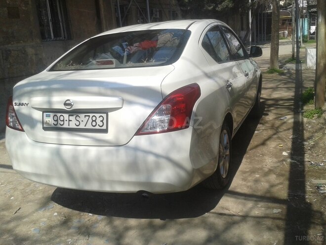 Nissan Sunny 2013, 250,000 km - 1.5 л - Bakı