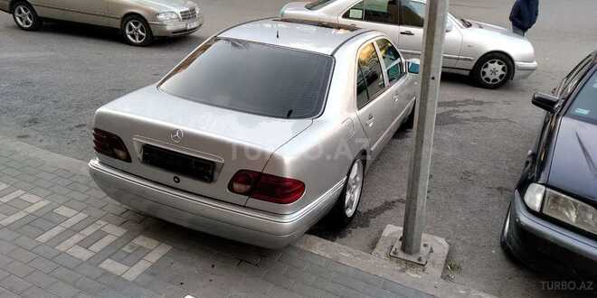 Mercedes E 280 1997, 268,000 km - 2.8 л - Bakı