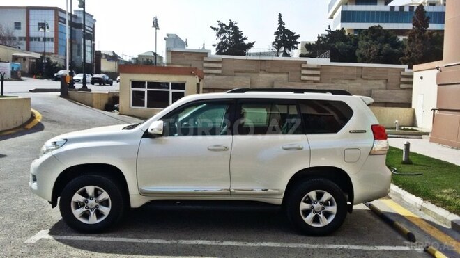 Toyota Prado 2011, 109,000 km - 2.7 l - Bakı
