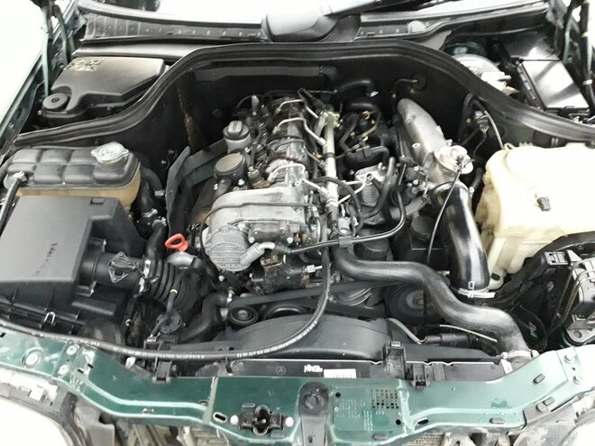 Mercedes C 220 1999, 385,000 km - 2.2 l - İmişli