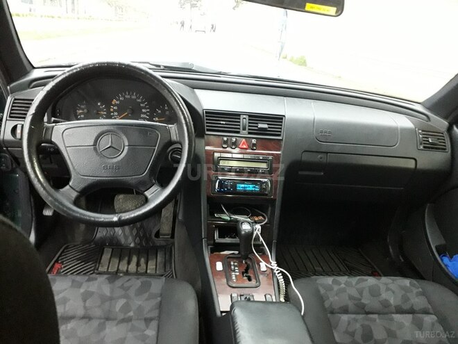 Mercedes C 220 1999, 385,000 km - 2.2 l - İmişli