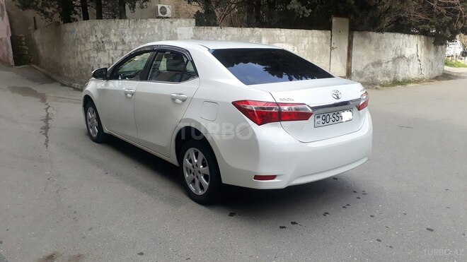 Toyota Corolla 2013, 151,000 km - 1.6 л - Bakı