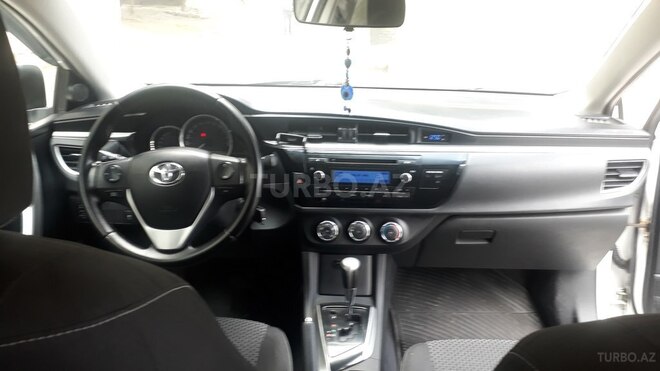 Toyota Corolla 2013, 151,000 km - 1.6 л - Bakı