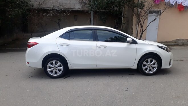 Toyota Corolla 2013, 151,000 km - 1.6 л - Bakı
