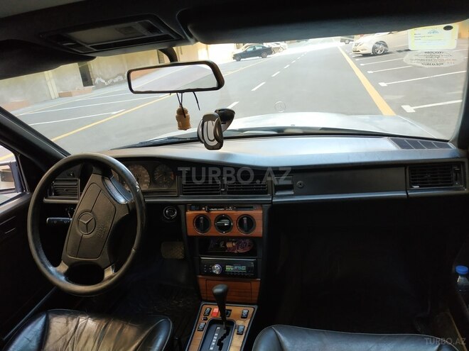 Mercedes 190 1992, 250,000 km - 2.0 l - Bakı