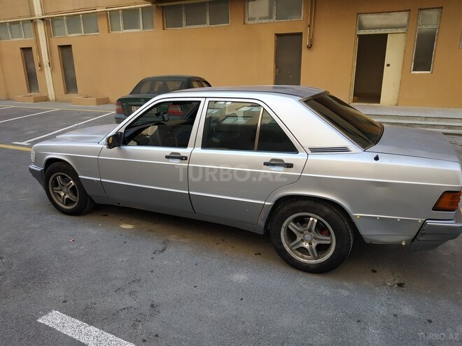 Mercedes 190 1992, 250,000 km - 2.0 l - Bakı