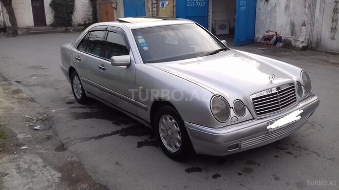 Mercedes E 230 1996, 173,000 km - 2.3 л - Bakı