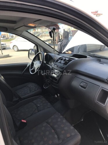 Mercedes Vito 2005, 325,000 km - 2.2 l - Bakı