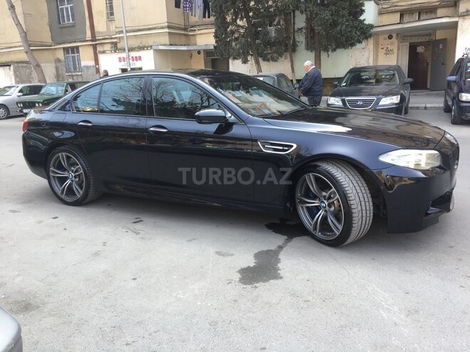 BMW M5 2012, 138,000 km - 4.4 л - Bakı