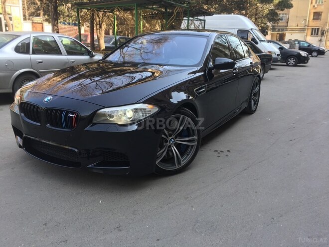 BMW M5 2012, 138,000 km - 4.4 л - Bakı