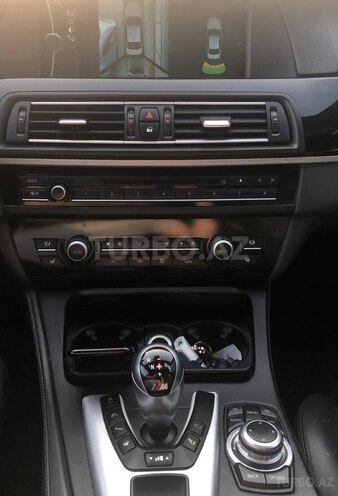 BMW M5 2012, 138,000 km - 4.4 л - Bakı