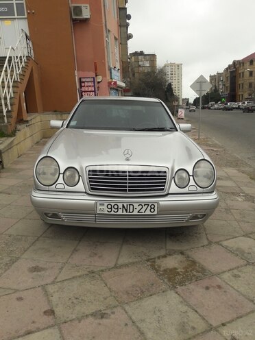 Mercedes E 240 1998, 215,933 km - 2.4 l - Bakı