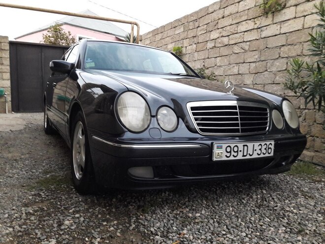 Mercedes E 220 2000, 386,000 km - 2.2 l - Bakı
