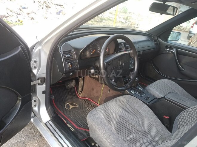 Mercedes C 220 1997, 518,000 km - 2.2 l - Bakı
