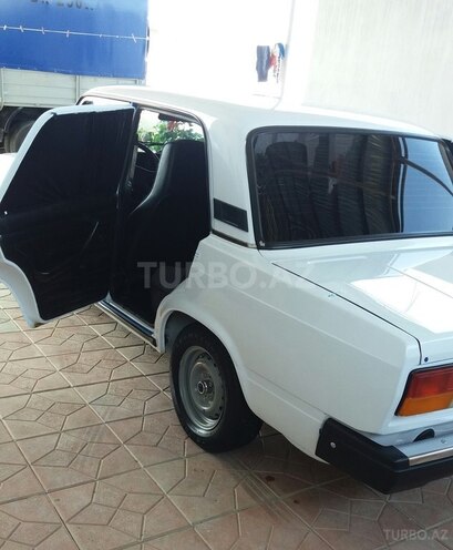 LADA (VAZ) 2107 2008, 55,376 km - 1.6 l - Salyan
