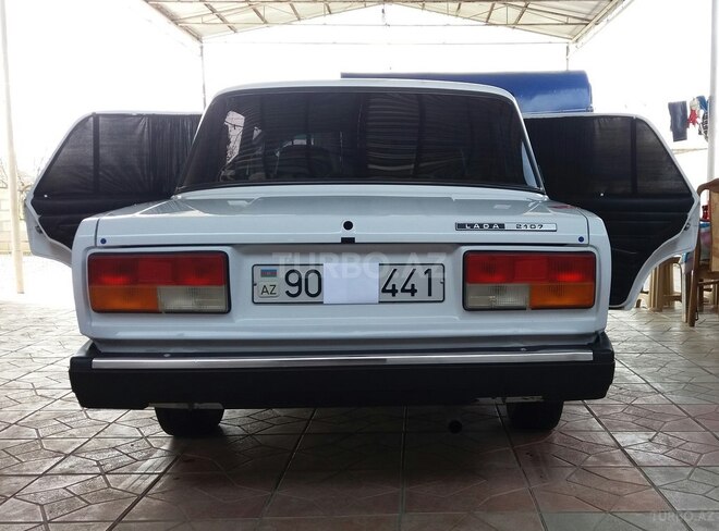 LADA (VAZ) 2107 2008, 55,376 km - 1.6 l - Salyan