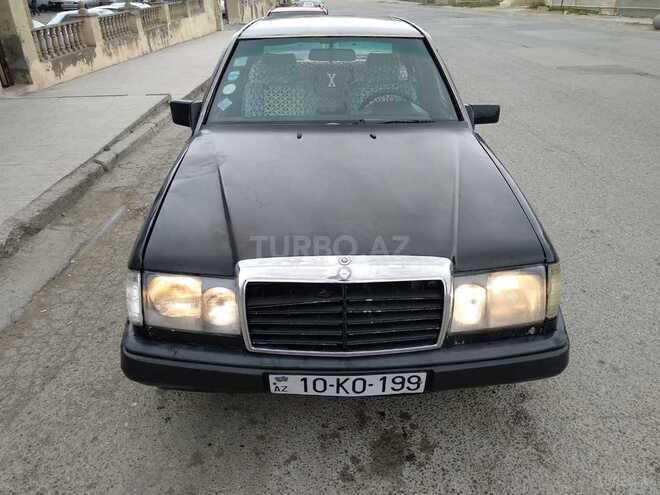 Mercedes E 200 1991, 420,000 km - 2.0 l - Bakı