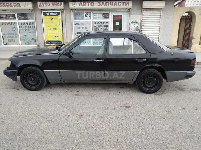 Mercedes E 200 1991, 420,000 km - 2.0 l - Bakı