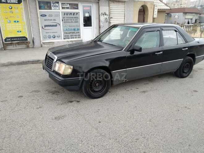 Mercedes E 200 1991, 420,000 km - 2.0 l - Bakı