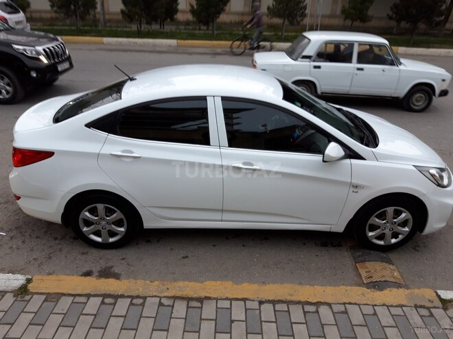 Hyundai Accent 2012, 121,352 km - 1.6 l - Bakı