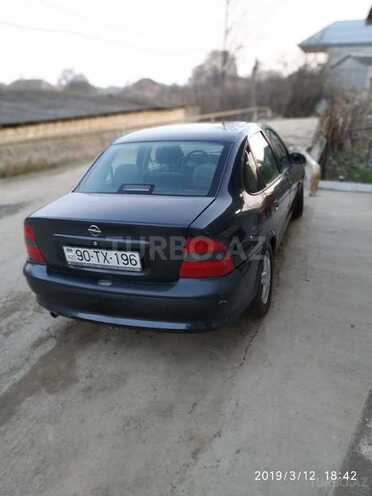 Opel Vectra 1998, 204,000 km - 2.0 l - Lənkəran