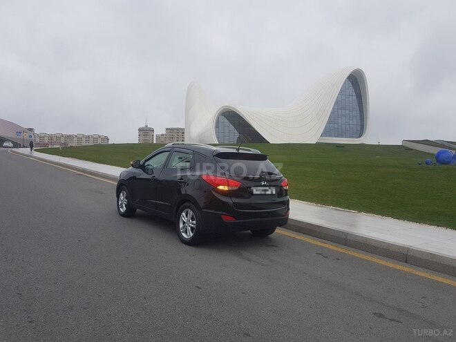 Hyundai ix35 2010, 184,000 km - 2.0 l - Bakı