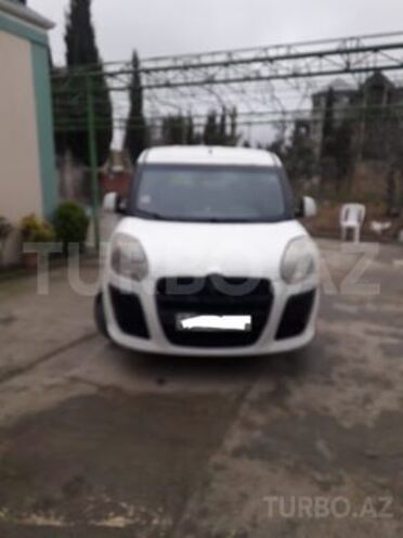 Fiat Doblo 2011, 380,000 km - 1.4 l - Bakı