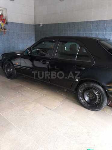 Mercedes C 180 1995, 3,215 km - 2.2 l - Sumqayıt