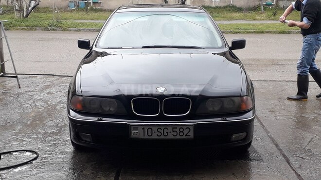 BMW 525 1996, 260,000 km - 1.3 л - Sumqayıt