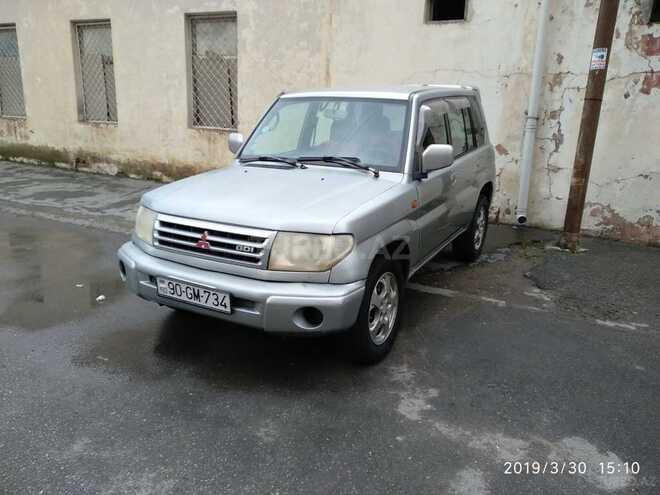 Mitsubishi Pajero io 1999, 295,000 km - 1.8 l - Bakı