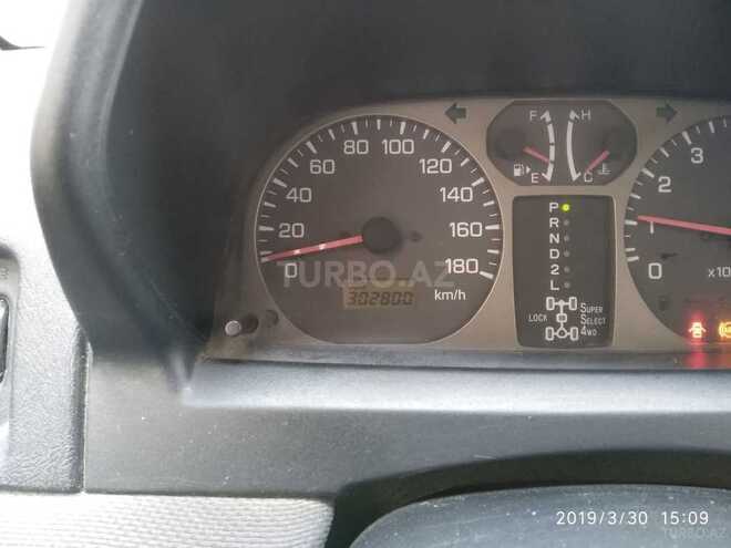 Mitsubishi Pajero io 1999, 295,000 km - 1.8 l - Bakı