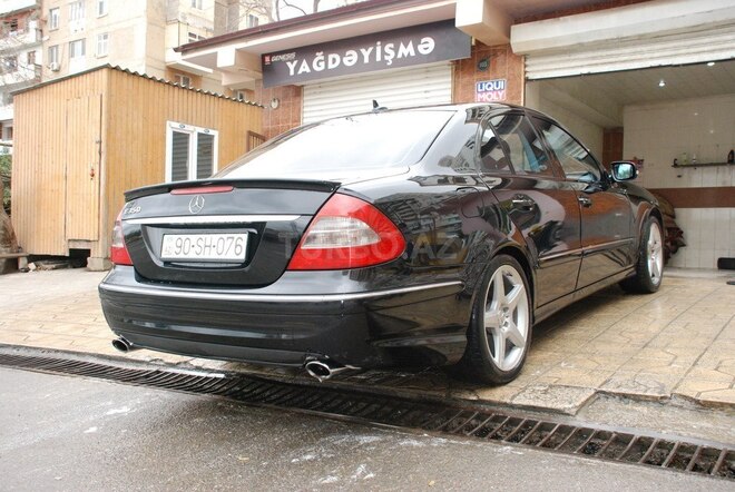Mercedes E 350 2008, 270,000 km - 3.5 l - Bakı