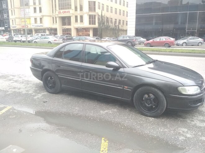 Opel Omega 1999, 28,475 km - 2.0 l - Bakı