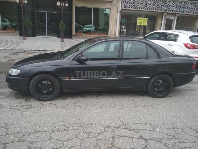 Opel Omega 1999, 28,475 km - 2.0 l - Bakı