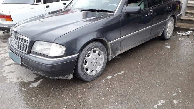 Mercedes C 200 1995, 343,600 km - 2.0 l - Bakı