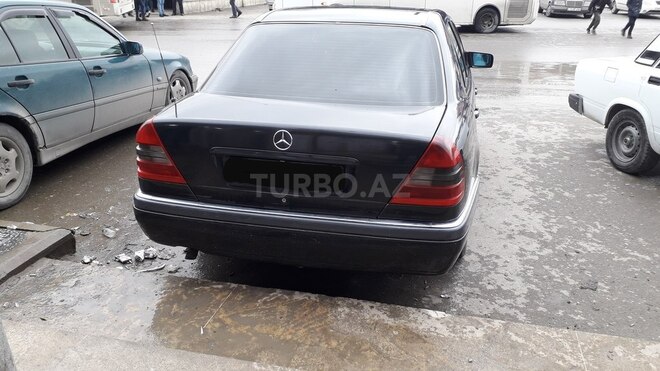 Mercedes C 200 1995, 343,600 km - 2.0 l - Bakı