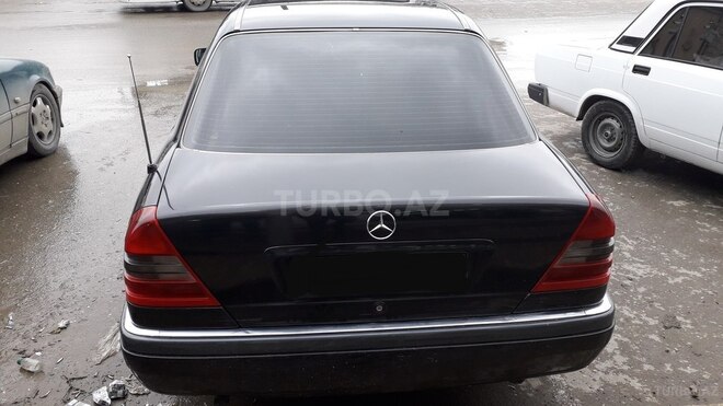 Mercedes C 200 1995, 343,600 km - 2.0 l - Bakı