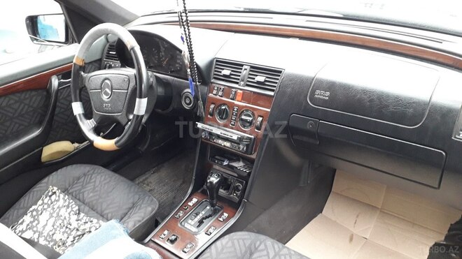 Mercedes C 200 1995, 343,600 km - 2.0 l - Bakı