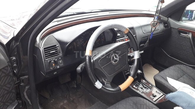 Mercedes C 200 1995, 343,600 km - 2.0 l - Bakı