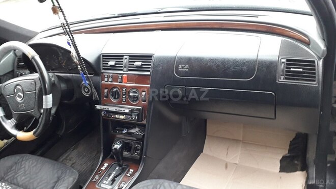 Mercedes C 200 1995, 343,600 km - 2.0 l - Bakı