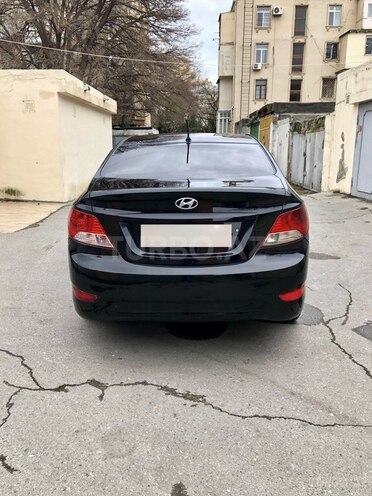 Hyundai Accent 2011, 128,000 km - 1.6 l - Bakı