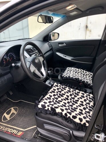 Hyundai Accent 2011, 128,000 km - 1.6 l - Bakı