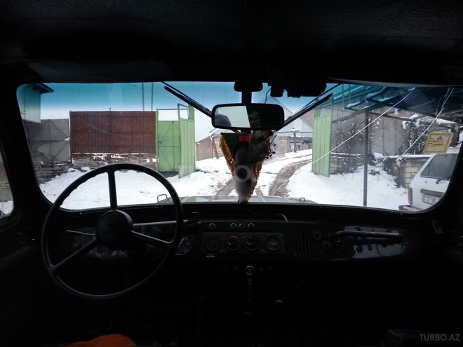 UAZ 469 1988, 100,000 km - 2.5 l - Tovuz