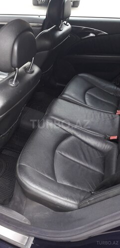 Mercedes E 270 2002, 285,000 km - 4.4 l - Bakı